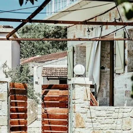 Villa Emily's House Kastellanoi (Agios Georgios (Corfu))