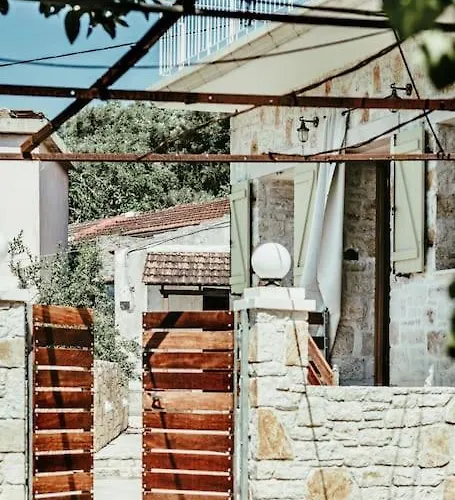Villa Emily's House Kastellanoi (Agios Georgios (Corfu))